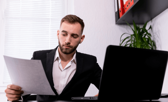 A translator working on a Birth Certificate translation for a client in Iowa, ensuring fast and accurate results.