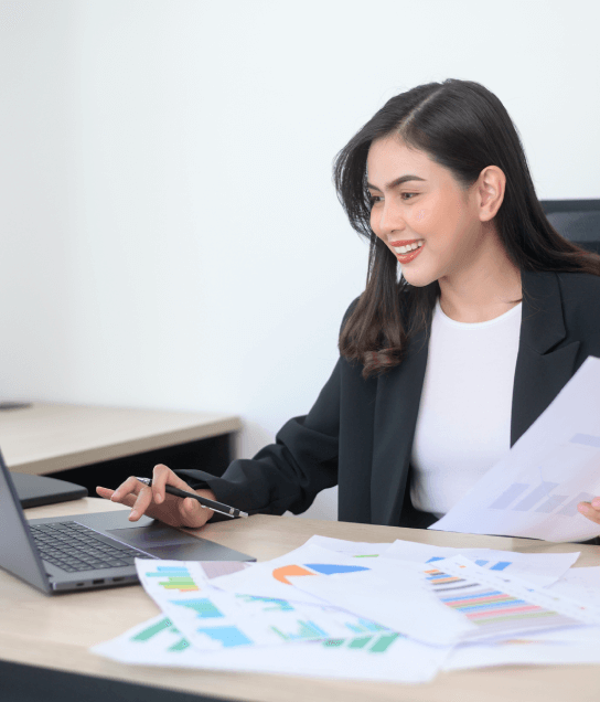 Expert translator in Iowa ensure that commonly required USCIS docs, like birth certificates and transcripts are translated.